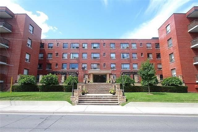 This property has SOLD at 214 2550 Bathurst ST in Toronto